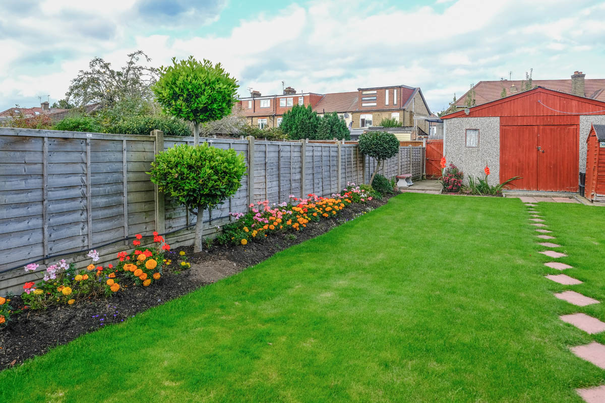 Fencing & Fence Installation Reading