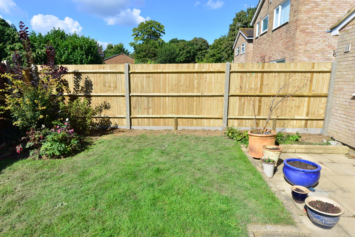 Fencing & Fence Installation in Reading